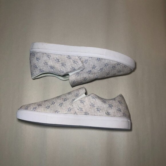 CABIN KICKS Sneakers Women's Size US12 Graceful Gray Slip On Shoes - Picture 11 of 14